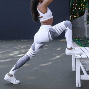 Breathable Yoga Set (Geometrical Design White) - Queenruler